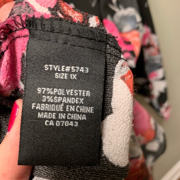 Paraphrase Blouse 1x - Picture 3 of 4